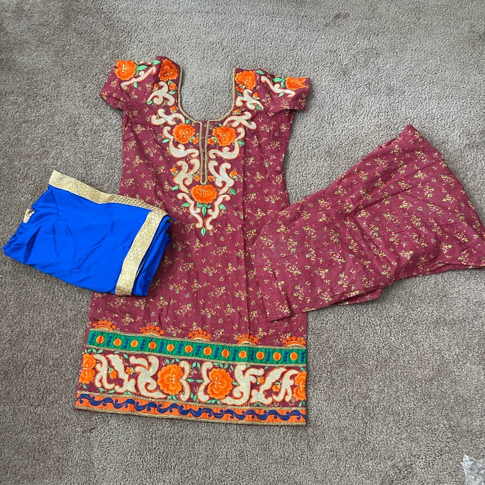 Beautiful 3 pieces outfit